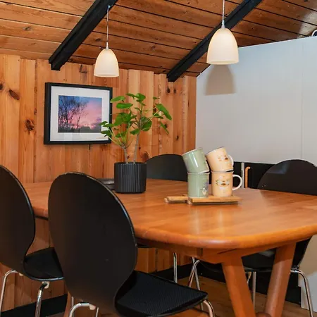 Secluded Haven Near Sea - By Traum Σπίτι διακοπών